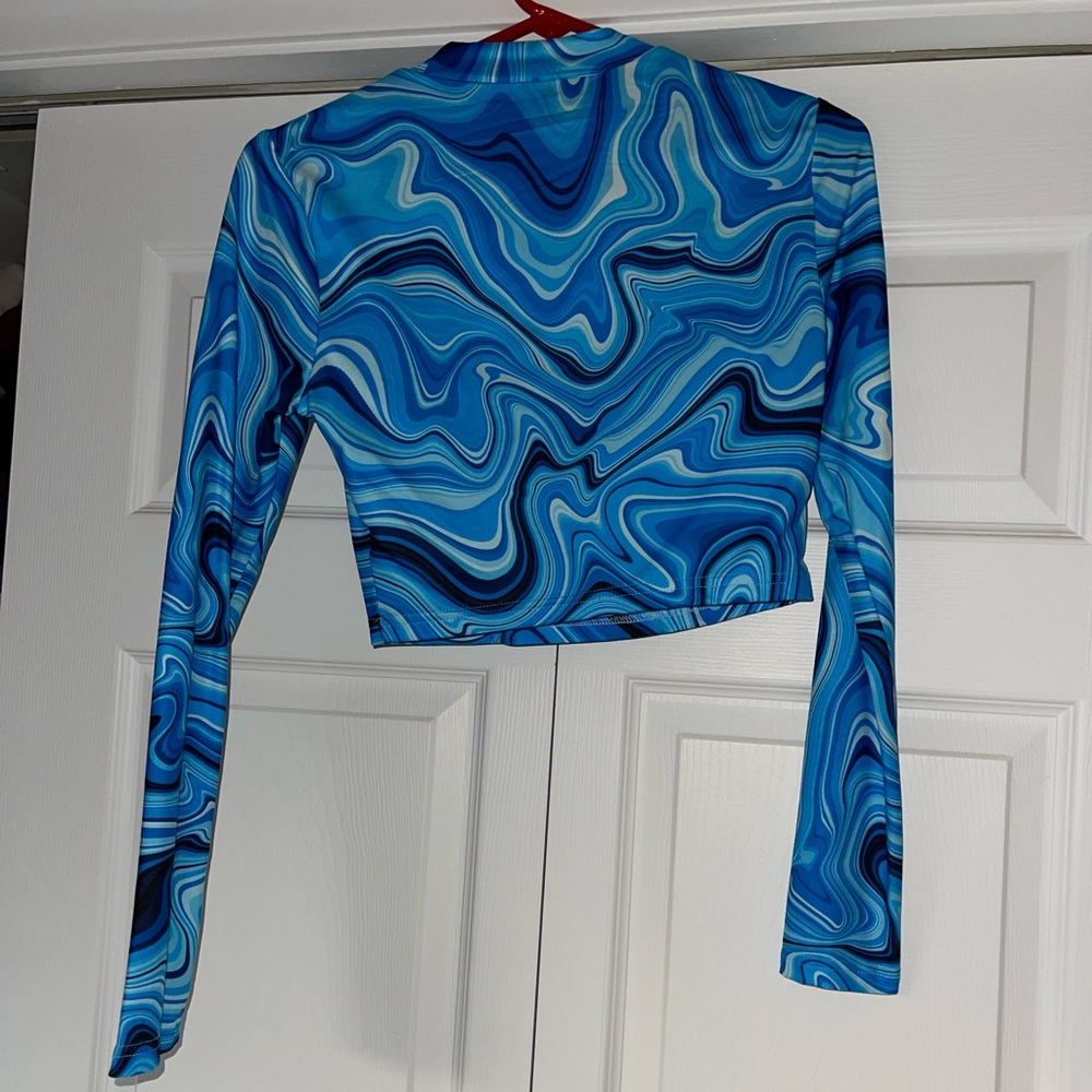 shein swirl blue long sleeve